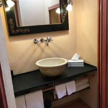Frances' Relais