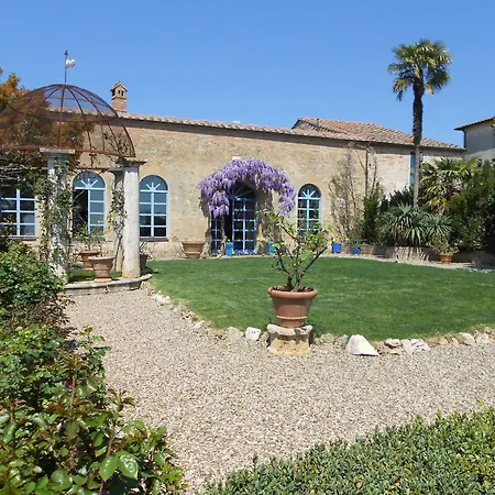 Frances' Relais